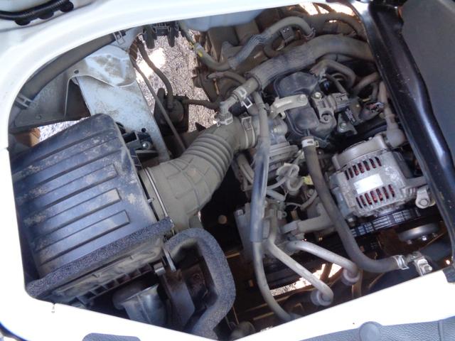 ハイゼットカーゴ スペシャル　１年走行距離無制限保証付／両側スライドドア／後席フルフラット／スペアタイヤ／ヘッドライトレベライザー／エアコン／運転席・助手席エアバック／パワーステアリング／ＦＭラジオ／ＡＭラジオ（18枚目）