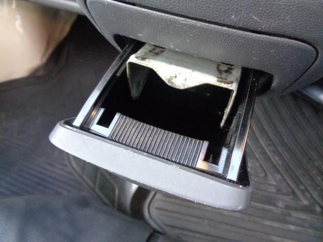 ハイゼットカーゴ スペシャル　１年走行距離無制限保証付／両側スライドドア／後席フルフラット／スペアタイヤ／ヘッドライトレベライザー／エアコン／運転席・助手席エアバック／パワーステアリング／ＦＭラジオ／ＡＭラジオ（26枚目）