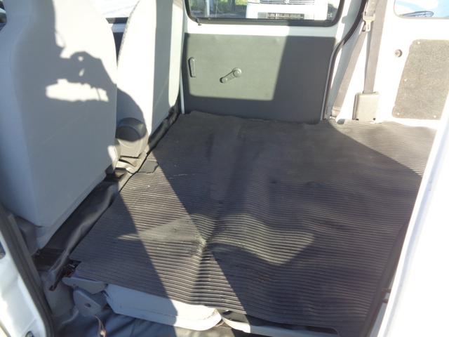 ハイゼットカーゴ スペシャル　１年走行距離無制限保証付／両側スライドドア／後席フルフラット／スペアタイヤ／ヘッドライトレベライザー／エアコン／運転席・助手席エアバック／パワーステアリング／ＦＭラジオ／ＡＭラジオ（40枚目）