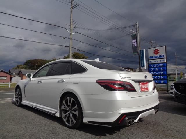 クラウンハイブリッド ＲＳアドバンス　Ｆｏｕｒ　１年走行距離無制限保証付／４ＷＤ／モデリスタエアロ／モデリスタ１９ＡＷ／全方位カメラ／ＥＴＣ２．０／サンルーフ／オートライト／フロントフォグライト／運転席シートヒーター・シートエアコン／ＴＶキット（6枚目）