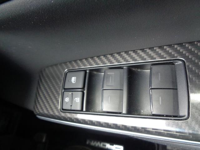 クラウンハイブリッド ＲＳアドバンス　Ｆｏｕｒ　１年走行距離無制限保証付／４ＷＤ／モデリスタエアロ／モデリスタ１９ＡＷ／全方位カメラ／ＥＴＣ２．０／サンルーフ／オートライト／フロントフォグライト／運転席シートヒーター・シートエアコン／ＴＶキット（11枚目）