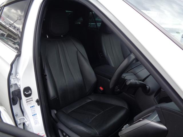 クラウンハイブリッド ＲＳアドバンス　Ｆｏｕｒ　１年走行距離無制限保証付／４ＷＤ／モデリスタエアロ／モデリスタ１９ＡＷ／全方位カメラ／ＥＴＣ２．０／サンルーフ／オートライト／フロントフォグライト／運転席シートヒーター・シートエアコン／ＴＶキット（52枚目）