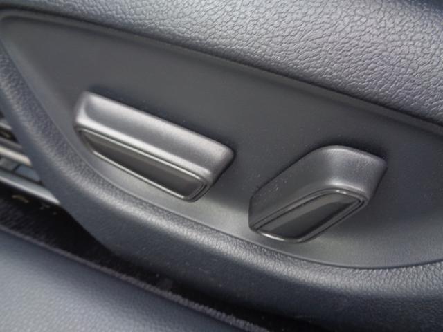 クラウンハイブリッド ＲＳアドバンス　Ｆｏｕｒ　１年走行距離無制限保証付／４ＷＤ／モデリスタエアロ／モデリスタ１９ＡＷ／全方位カメラ／ＥＴＣ２．０／サンルーフ／オートライト／フロントフォグライト／運転席シートヒーター・シートエアコン／ＴＶキット（66枚目）