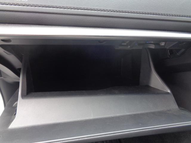 クラウンハイブリッド ＲＳアドバンス　Ｆｏｕｒ　１年走行距離無制限保証付／４ＷＤ／モデリスタエアロ／モデリスタ１９ＡＷ／全方位カメラ／ＥＴＣ２．０／サンルーフ／オートライト／フロントフォグライト／運転席シートヒーター・シートエアコン／ＴＶキット（68枚目）