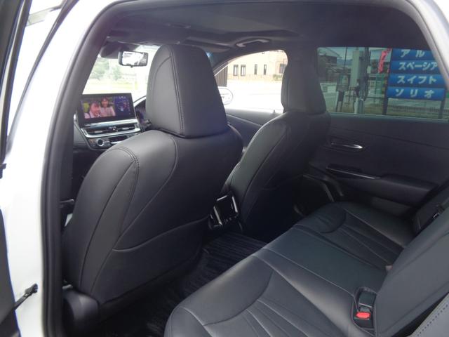 クラウンハイブリッド ＲＳアドバンス　Ｆｏｕｒ　１年走行距離無制限保証付／４ＷＤ／モデリスタエアロ／モデリスタ１９ＡＷ／全方位カメラ／ＥＴＣ２．０／サンルーフ／オートライト／フロントフォグライト／運転席シートヒーター・シートエアコン／ＴＶキット（75枚目）