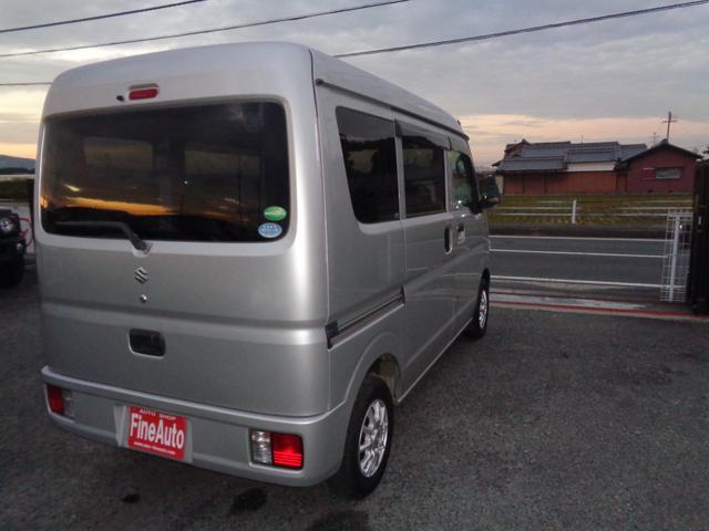 エブリイ PC 1年走行距離無制限保証付/パートタイム4WD/オートギヤシフト車/インパネ5AGS/ナビ/TV/ETC/オーバーヘッドシェルフ/スペアタイヤ/外品12AW/ヘッドライトレベライザー/キーレス(8枚目)