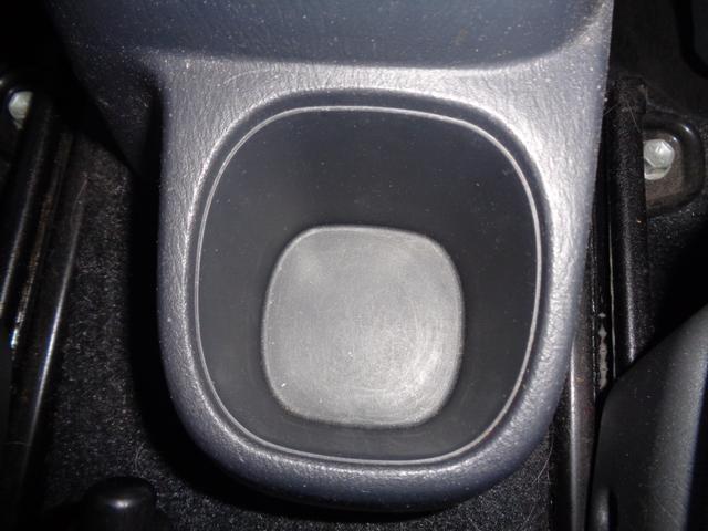 ジムニー ＸＧ　１年走行距離無制限保証付／パートタイム４ＷＤ／ＦＭラジオ／ＡＭラジオ／ＣＤ／フェンダーミラー／背面タイヤ／キーレス／前席パワーウィンドウスイッチ／フロア４速オートマ／エアコン／運転席・助手席エアバック（35枚目）