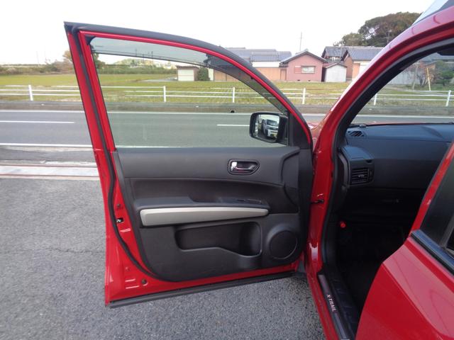 エクストレイル ２０Ｘｔ　エクストリーマーＸ　１年走行距離無制限保証付／パートタイム４ＷＤ／ナビ／ＴＶ／バックモニター／ＥＴＣ／シートヒーター／オートライト／フロントフォグライト／ルーフレールライト／スペアタイヤ／純正１８ＡＷ／スマートキー（49枚目）