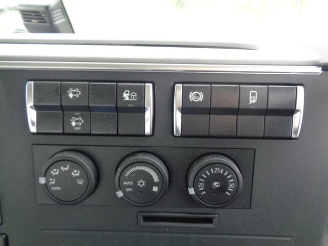 スーパーグレート ベースグレード　コボレーン付き／極東開発工業／７速ＭＴ／ＥＴＣ２．０／前方ドライブレコーダー／ラジオ／ＵＳＢポート／後方モニター／ステアリングスイッチ／プッシュスタート／アイドリングストップ／オートクルーズ（13枚目）