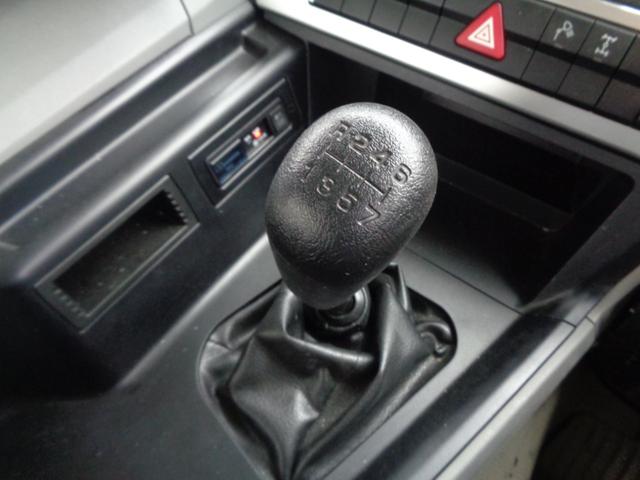 スーパーグレート ベースグレード　コボレーン付き／極東開発工業／７速ＭＴ／ＥＴＣ２．０／前方ドライブレコーダー／ラジオ／ＵＳＢポート／後方モニター／ステアリングスイッチ／プッシュスタート／アイドリングストップ／オートクルーズ（18枚目）