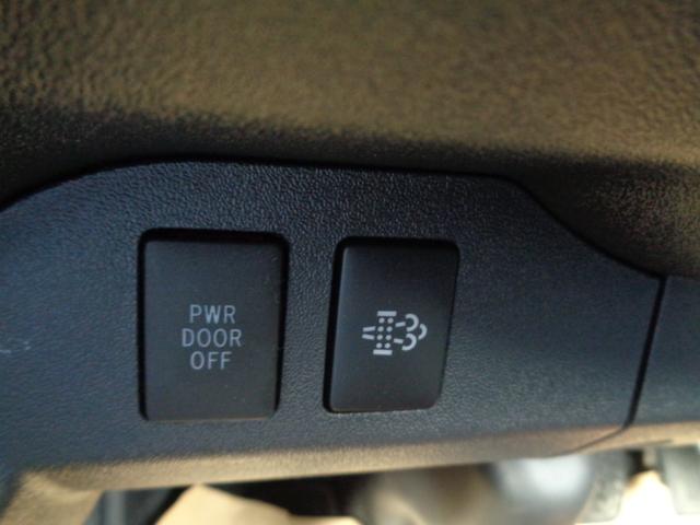 ハイエースバン スーパーＧＬ　ダークプライムＩＩ　ワンオーナー／ナビ／ＴＶ／全方位カメラ／前方ドライブレコーダー／デジタルインナーミラー／ＥＴＣ／両側パワースライドドア／オートライト／フロントフォグライト／オートハイビーム／ＡＣ１００Ｖ／スペアタイヤ（18枚目）