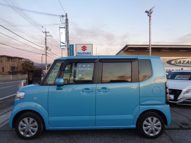 Ｎ－ＢＯＸ Ｇ　１年走行距離無制限保証付／プッシュスタート／ナビ／ＴＶ／Ｂｌｕｅｔｏｏｔｈ／キーレス／スマートキー／スペアキーあり／両側スライドドア／後席チップアップシート／パンク修理キット／車載工具（5枚目）