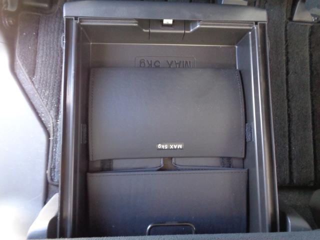 ムーヴキャンバス ＧブラックインテリアＶＳ　ＳＡＩＩＩ　１年走行距離無制限保証付／両側パワースライドドア／ナビ／ＴＶ／全方位カメラ／ナビ連動前方ドライブレコーダー／ＥＴＣ／オートライト／オートハイビーム／フロントフォグライト／運転席シートヒーター（59枚目）