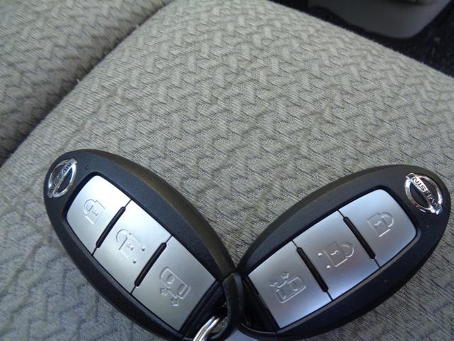 ルークス Ｘ　１年走行距離無制限保証付／アラウンドビューモニター／ナビ／ＴＶ／ステアリングスイッチ／オートライト／アイドリングストップ／片側パワースライドドア／プッシュスタート／後席ロールサンシェード（31枚目）