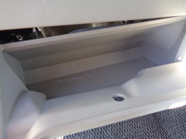 ルークス Ｘ　１年走行距離無制限保証付／アラウンドビューモニター／ナビ／ＴＶ／ステアリングスイッチ／オートライト／アイドリングストップ／片側パワースライドドア／プッシュスタート／後席ロールサンシェード（49枚目）