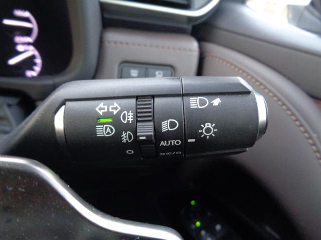 ＬＸ ＬＸ６００　ワンオーナー／外品マフラー／純正２２ＡＷ／サンルーフ／デジタルインナーミラー／全方位カメラ／前後ドライブレコーダー／ＡＣ１００Ｖ／クールボックス／電動格納３列目シート／ＥＴＣ２．０／マークレビンソン（14枚目）