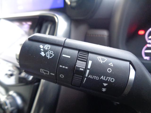 ＬＸ ＬＸ６００　ワンオーナー／外品マフラー／純正２２ＡＷ／サンルーフ／デジタルインナーミラー／全方位カメラ／前後ドライブレコーダー／ＡＣ１００Ｖ／クールボックス／電動格納３列目シート／ＥＴＣ２．０／マークレビンソン（15枚目）