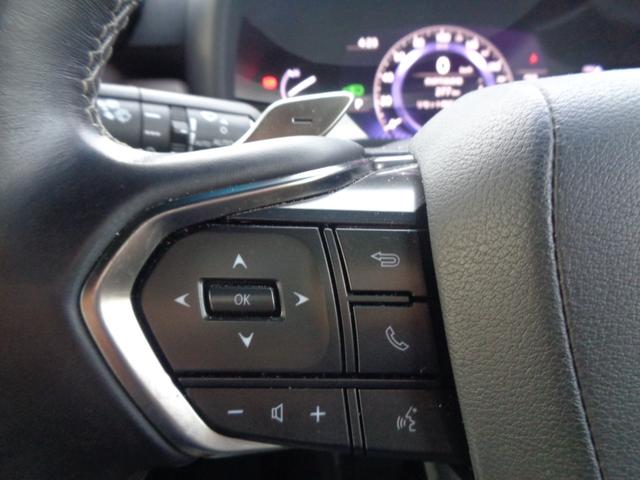 ＬＸ ＬＸ６００　ワンオーナー／外品マフラー／純正２２ＡＷ／サンルーフ／デジタルインナーミラー／全方位カメラ／前後ドライブレコーダー／ＡＣ１００Ｖ／クールボックス／電動格納３列目シート／ＥＴＣ２．０／マークレビンソン（18枚目）