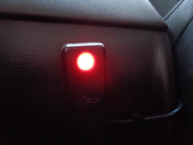 ＬＸ ＬＸ６００　ワンオーナー／外品マフラー／純正２２ＡＷ／サンルーフ／デジタルインナーミラー／全方位カメラ／前後ドライブレコーダー／ＡＣ１００Ｖ／クールボックス／電動格納３列目シート／ＥＴＣ２．０／マークレビンソン（23枚目）