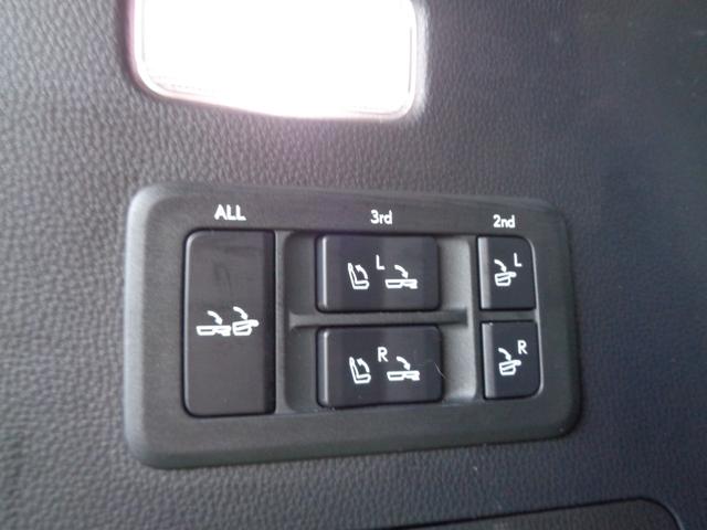 ＬＸ ＬＸ６００　ワンオーナー／外品マフラー／純正２２ＡＷ／サンルーフ／デジタルインナーミラー／全方位カメラ／前後ドライブレコーダー／ＡＣ１００Ｖ／クールボックス／電動格納３列目シート／ＥＴＣ２．０／マークレビンソン（80枚目）