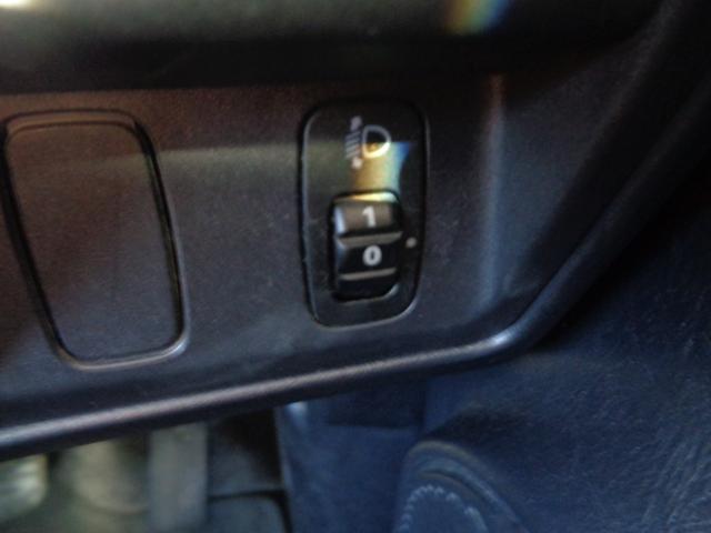 パジェロミニ エクシード　１年走行距離無制限保証付／パートタイム４ＷＤ／外品ナビ／ＣＤ／ＴＶ／ＦＭ・ＡＭラジオ／ＥＴＣ／フロントフォグライト／背面タイヤ／純正１５ＡＷ／フェンダーミラー／ルーフレール／ヘッドライトレベライザー（13枚目）