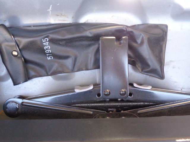 パジェロミニ エクシード　１年走行距離無制限保証付／パートタイム４ＷＤ／外品ナビ／ＣＤ／ＴＶ／ＦＭ・ＡＭラジオ／ＥＴＣ／フロントフォグライト／背面タイヤ／純正１５ＡＷ／フェンダーミラー／ルーフレール／ヘッドライトレベライザー（29枚目）