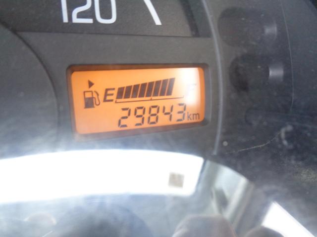 キャリイトラック ＫＣエアコン・パワステ　１年走行距離無制限保証付／パートタイム４ＷＤ／ＥＴＣ／ＦＭラジオ／ＡＭラジオ／荷台三方開き／スペアタイヤ／ヘッドライトレベライザー／運転席エアバッグ／フロアー３速オートマ／エアコン／パワーステアリング（15枚目）