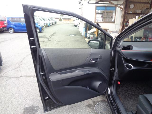 シエンタ ハイブリッド　ファンベースＧ　１年走行距離無制限保証付／ナビ／ＴＶ／全方位カメラ／前方ドライブレコーダ／前席シートヒーター／ハンドルヒーター／オートライト／フロントフォグライト／オートハイビーム／両側パワースライドドア／ＡＣ１００（41枚目）