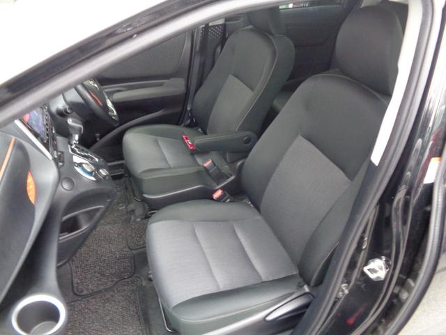 シエンタ ハイブリッド　ファンベースＧ　１年走行距離無制限保証付／ナビ／ＴＶ／全方位カメラ／前方ドライブレコーダ／前席シートヒーター／ハンドルヒーター／オートライト／フロントフォグライト／オートハイビーム／両側パワースライドドア／ＡＣ１００（48枚目）