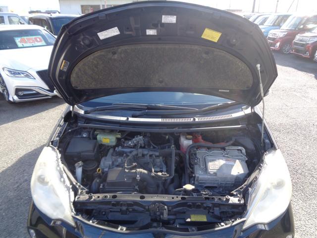 アクア Ｇ　１年走行距離無制限保証付／ワンオーナー／ナビ／ＴＶ／バックモニター／ＥＴＣ／オートライト／前方ドライブレコーダ－／ステアリングスイッチ／プッシュスタート／ＣＤ／ＤＶＤ／ＦＭラジオ／ＡＭラジオ（30枚目）