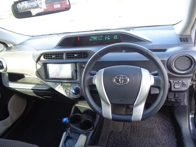 アクア Ｇ　１年走行距離無制限保証付／ワンオーナー／ナビ／ＴＶ／バックモニター／ＥＴＣ／オートライト／前方ドライブレコーダ－／ステアリングスイッチ／プッシュスタート／ＣＤ／ＤＶＤ／ＦＭラジオ／ＡＭラジオ（35枚目）