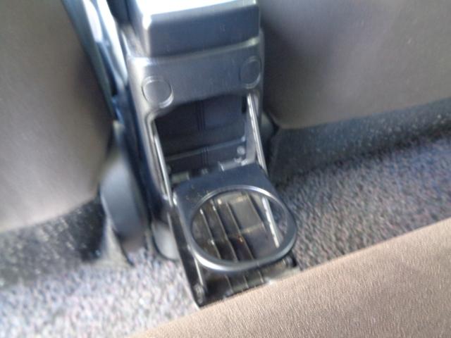 アクア Ｇ　１年走行距離無制限保証付／ワンオーナー／ナビ／ＴＶ／バックモニター／ＥＴＣ／オートライト／前方ドライブレコーダ－／ステアリングスイッチ／プッシュスタート／ＣＤ／ＤＶＤ／ＦＭラジオ／ＡＭラジオ（50枚目）