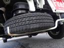 ＫＣエアコン・パワステ　１年走行距離無制限保証付／パートタイム４ＷＤ／ＥＴＣ／ＦＭラジオ／ＡＭラジオ／荷台三方開き／スペアタイヤ／ヘッドライトレベライザー／運転席エアバッグ／フロアー３速オートマ／エアコン／パワーステアリング（25枚目）