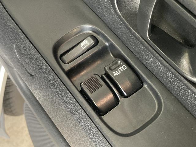 クルーズターボSAIII ETC車載器 ターボ LED 衝突被害軽減ブレーキ ターボ ETC車載器 LEDヘッドライト マニュアルエアコン マニュアルレベリング 両側スライドドア 前席パワーウインドウ キーレスエントリー エコアイドル(17枚目)