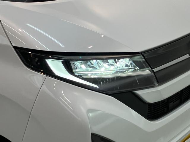 ムーヴ Ｇ　フルセグナビ　バックカメラ　左側電動スライドドア　ＬＥＤ　衝突被害軽減ブレーキ　コーナーセンサー　フルセグナビ　バックカメラ　ＤＶＤ再生　Ｂｌｕｅｔｏｏｔｈ　ＵＳＢ　左側電動スライドドア　ＬＥＤ　オートライト　オートエアコン　電動パーキングブレーキ（11枚目）