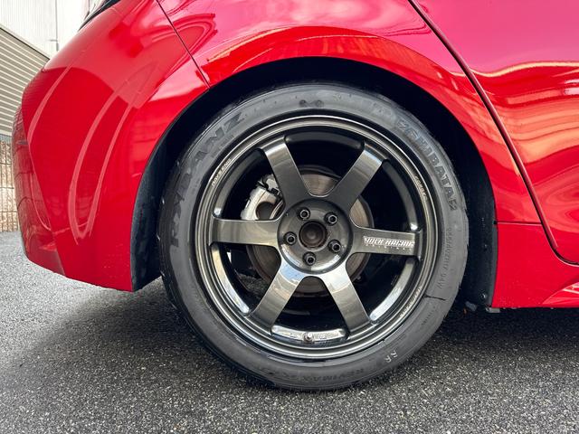 カローラスポーツ Ｇ　Ｚ　純正ディスプレイオーディオナビ　フルＴＶ　バックカメラ　トヨタセーフティセンス　ＴＥＩＮ車高調　ＨＫＳセンタ２本出しマフラー　ＢＲＩＤＥフルバケットシート　シートレール　ＶＯＬＫ　ＴＥ３７アルミ（14枚目）