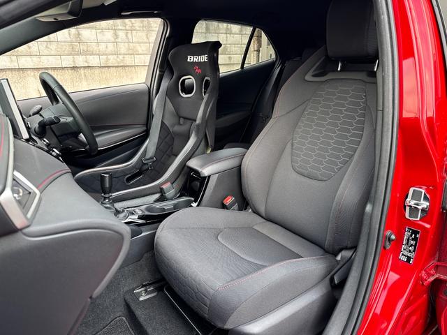 カローラスポーツ Ｇ　Ｚ　純正ディスプレイオーディオナビ　フルＴＶ　バックカメラ　トヨタセーフティセンス　ＴＥＩＮ車高調　ＨＫＳセンタ２本出しマフラー　ＢＲＩＤＥフルバケットシート　シートレール　ＶＯＬＫ　ＴＥ３７アルミ（35枚目）