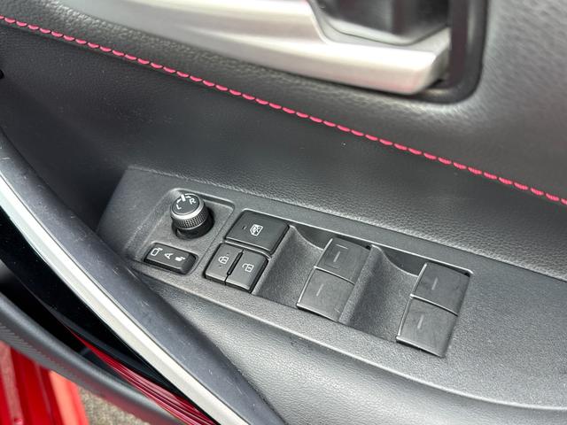 カローラスポーツ Ｇ　Ｚ　純正ディスプレイオーディオナビ　フルＴＶ　バックカメラ　トヨタセーフティセンス　ＴＥＩＮ車高調　ＨＫＳセンタ２本出しマフラー　ＢＲＩＤＥフルバケットシート　シートレール　ＶＯＬＫ　ＴＥ３７アルミ（71枚目）