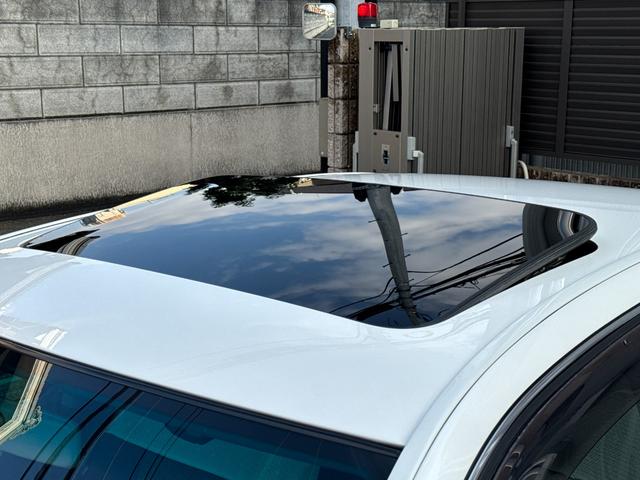 アリスト Ｓ３００ベルテックスエディション　後期　ワンオーナ　ＪＢＬサウンド　禁煙　２ＪＺ　純正ＤＶＤナビ　サンルーフ　ＤＶＤプレイヤー　ＣＤチェンジャー　パワーシート　電動テレスコ　ステアマチック　フェンダーポール　　キーレス　ＥＴＣ（18枚目）