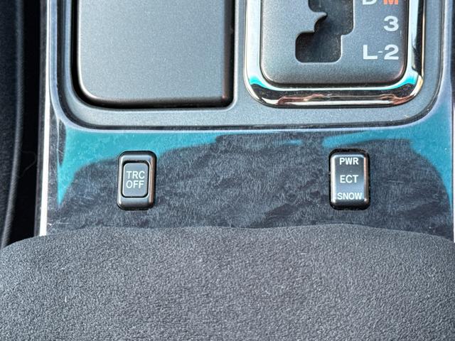 アリスト Ｓ３００ベルテックスエディション　後期　ワンオーナ　ＪＢＬサウンド　禁煙　２ＪＺ　純正ＤＶＤナビ　サンルーフ　ＤＶＤプレイヤー　ＣＤチェンジャー　パワーシート　電動テレスコ　ステアマチック　フェンダーポール　　キーレス　ＥＴＣ（62枚目）