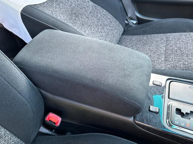 アリスト Ｓ３００ベルテックスエディション　後期　ワンオーナ　ＪＢＬサウンド　禁煙　２ＪＺ　純正ＤＶＤナビ　サンルーフ　ＤＶＤプレイヤー　ＣＤチェンジャー　パワーシート　電動テレスコ　ステアマチック　フェンダーポール　　キーレス　ＥＴＣ（63枚目）