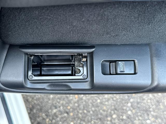 アリスト Ｓ３００ベルテックスエディション　後期　ワンオーナ　ＪＢＬサウンド　禁煙　２ＪＺ　純正ＤＶＤナビ　サンルーフ　ＤＶＤプレイヤー　ＣＤチェンジャー　パワーシート　電動テレスコ　ステアマチック　フェンダーポール　　キーレス　ＥＴＣ（69枚目）