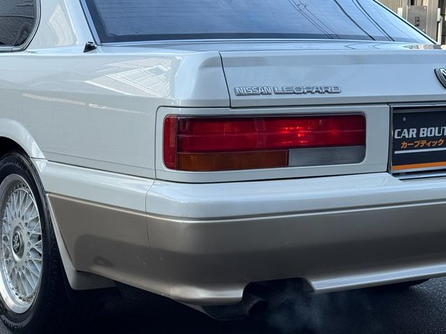 レパード 後期 純正サンルーフ 純正白パールII 1J1 運転席パワーシート V20ツインカムターボ Wedsプロフェッサーアルミ クルーズコントロール リモコンキー 電動格納ドアミラー 日産純正ピュアトロン(10枚目)