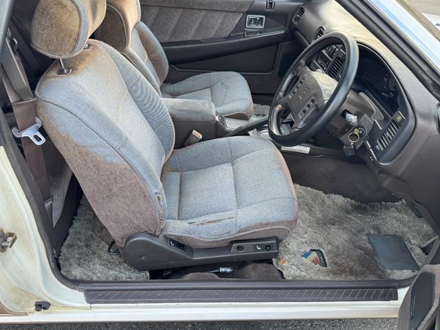 レパード 後期 純正サンルーフ 純正白パールII 1J1 運転席パワーシート V20ツインカムターボ Wedsプロフェッサーアルミ クルーズコントロール リモコンキー 電動格納ドアミラー 日産純正ピュアトロン(38枚目)