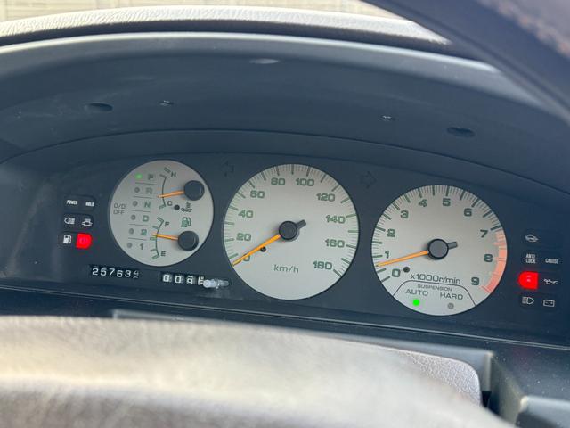 レパード 後期 純正サンルーフ 純正白パールII 1J1 運転席パワーシート V20ツインカムターボ Wedsプロフェッサーアルミ クルーズコントロール リモコンキー 電動格納ドアミラー 日産純正ピュアトロン(58枚目)