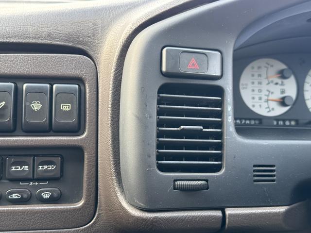 レパード 後期 純正サンルーフ 純正白パールII 1J1 運転席パワーシート V20ツインカムターボ Wedsプロフェッサーアルミ クルーズコントロール リモコンキー 電動格納ドアミラー 日産純正ピュアトロン(62枚目)