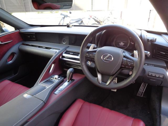 LC500h Lパッケージ ワンオーナー ダークローズレザー(4枚目)