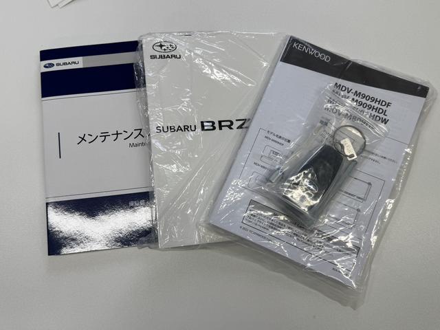 ＢＲＺ Ｓ　１オーナ　６ＭＴ　ＢＢＳ製ＳＴｉパフォーマンス１８インチアルミ　ＳＴｉエアロパッケージ　ＢＬＩＴＺ車高調　ＤＳＣプラス　９型彩速ナビ　フルＴＶ　バックカメラ　柿本改マフラー　ＬＥＤアクセサリーライナー（65枚目）