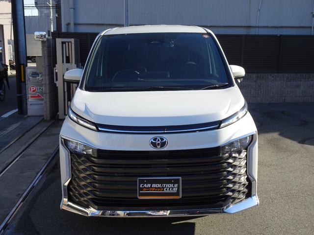 ヴォクシー Ｓ－Ｇ　４ＷＤ　８人乗　寒冷地仕様　１４型後席モニター　　トヨタセーフティ―センス　両側パワースライドドア　純正ディスプレイオーディオ　コネクティッドナビ　バックカメラ　ＥＴＣ２．０　ＣＤ／ＤＶＤデッキ（2枚目）