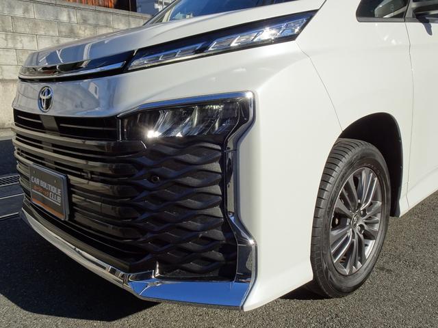 ヴォクシー Ｓ－Ｇ　４ＷＤ　８人乗　寒冷地仕様　１４型後席モニター　　トヨタセーフティ―センス　両側パワースライドドア　純正ディスプレイオーディオ　コネクティッドナビ　バックカメラ　ＥＴＣ２．０　ＣＤ／ＤＶＤデッキ（11枚目）
